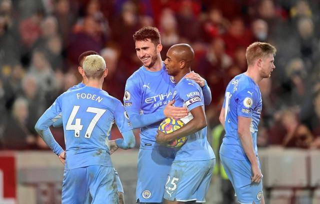 土耳其完胜马赛，福登统治全场